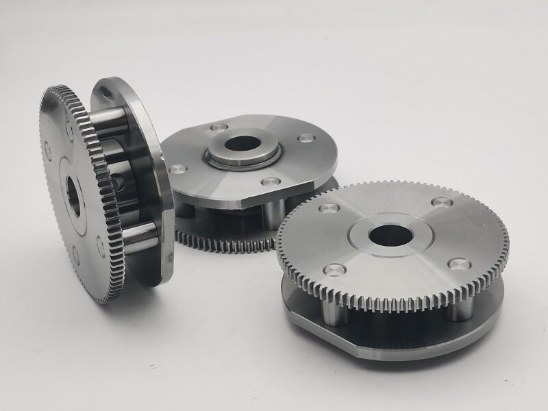 CNC-bewerking van een vierpins krukassamenstel van Genève